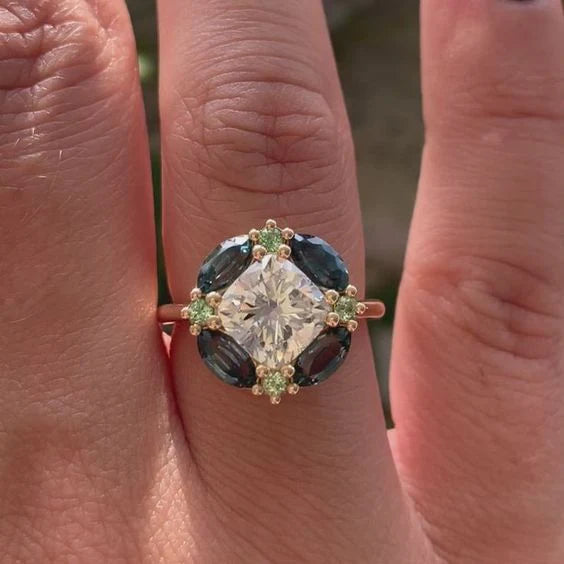 Vintage Blue Crystal Flower Ring