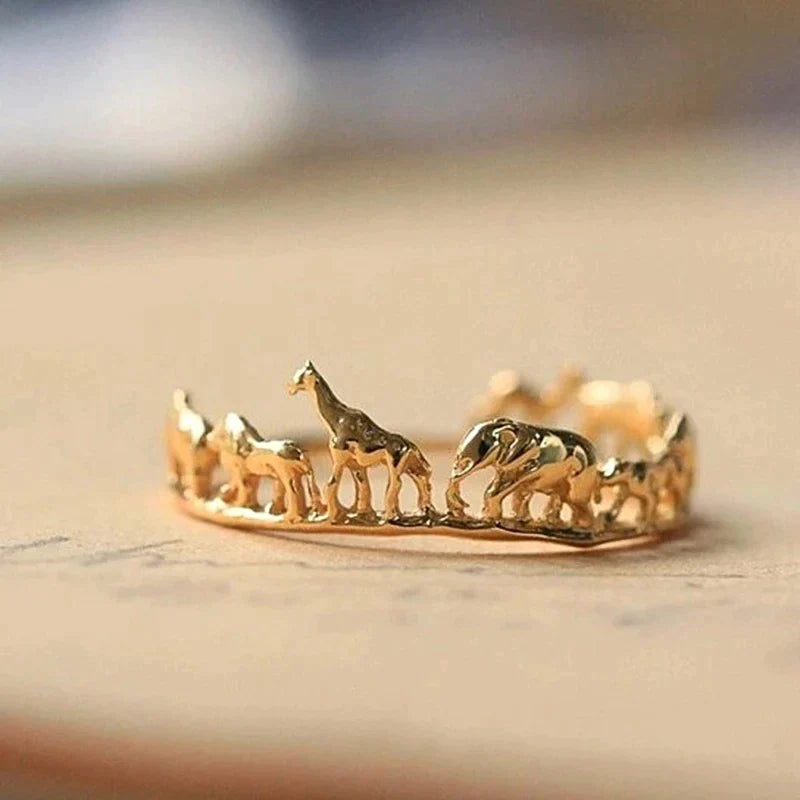 Creative Animal Ring in Gold