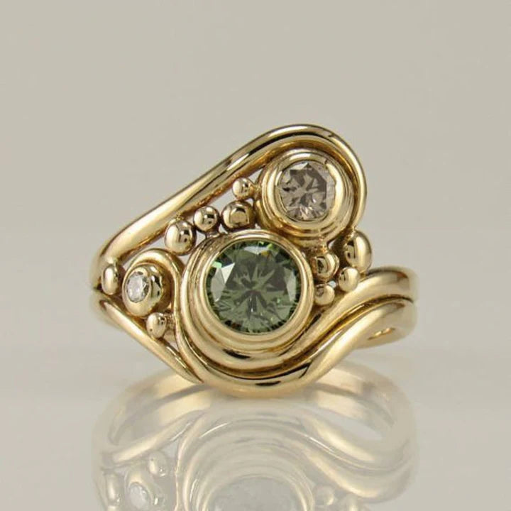 Vintage Green Inlaid Zirconia Gold Ring