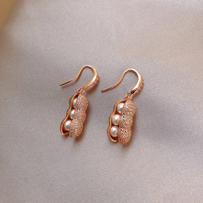 Pearl Chrysalis Earrings in Gold