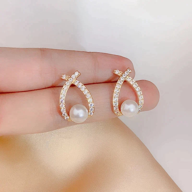 Pearl Earrings with Glitter