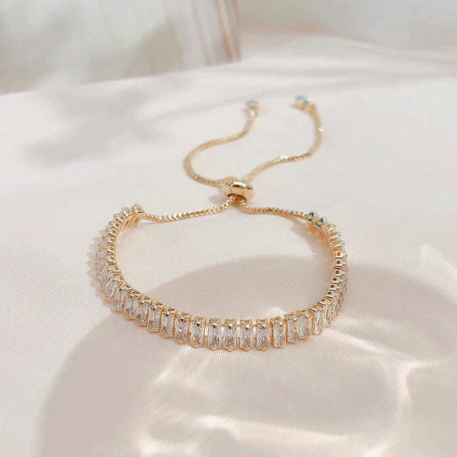 Adjustable Cubic Zirconia Bracelet in Gold